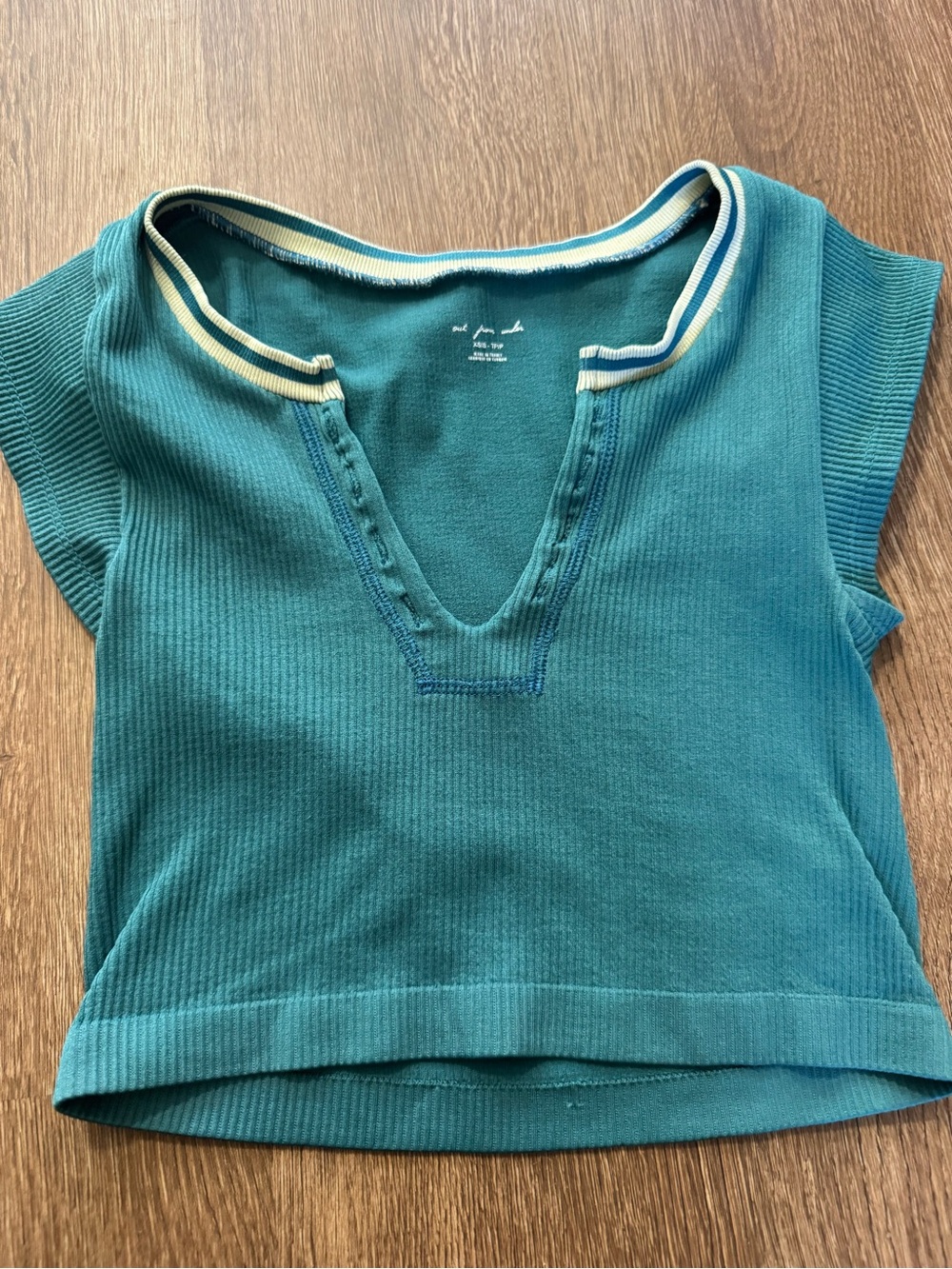 Urban Outfitters Out From Under Go For Gold Seamless Top Size XS/S